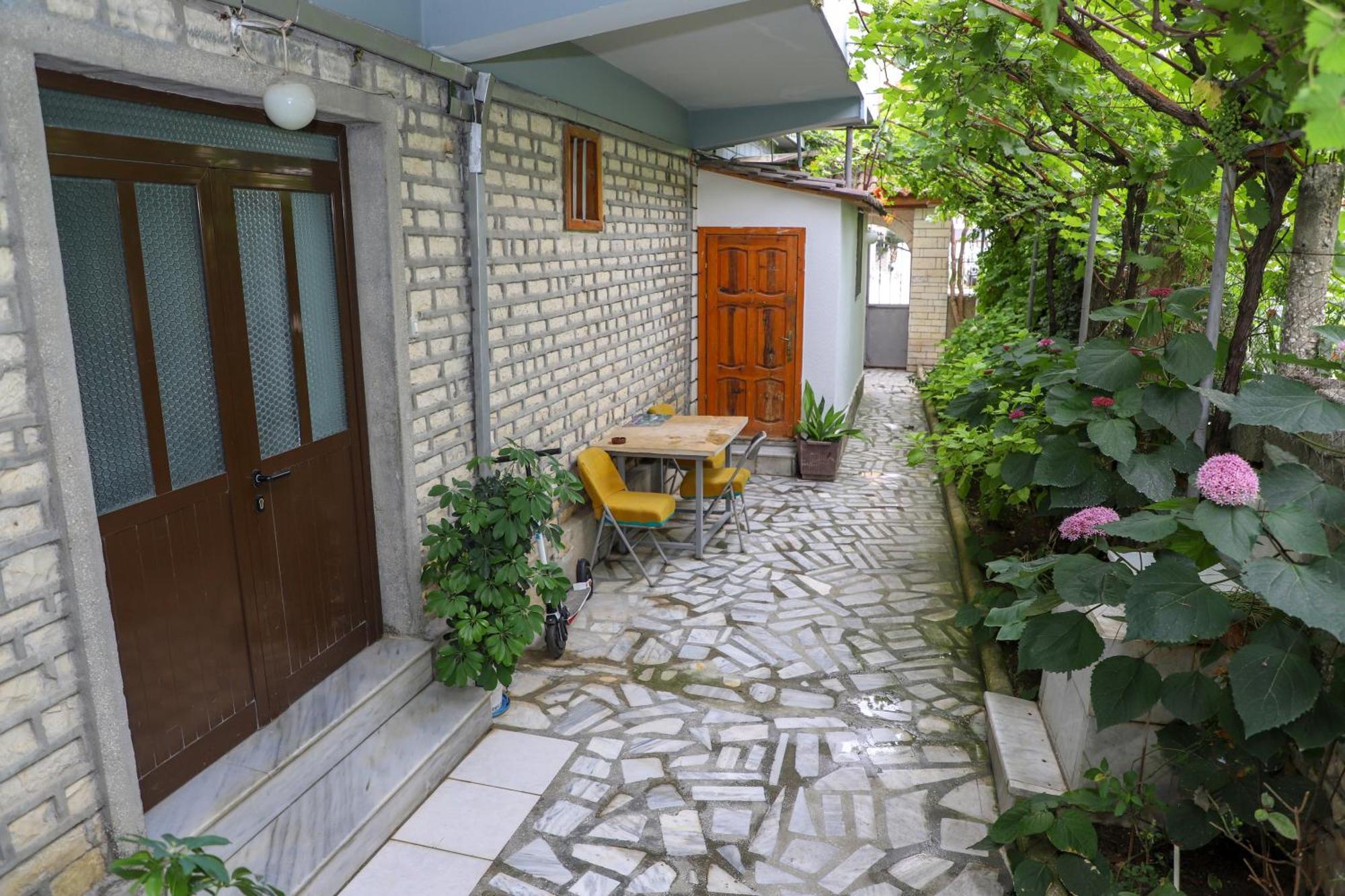 Guesthouse Katerina ベラト エクステリア 写真